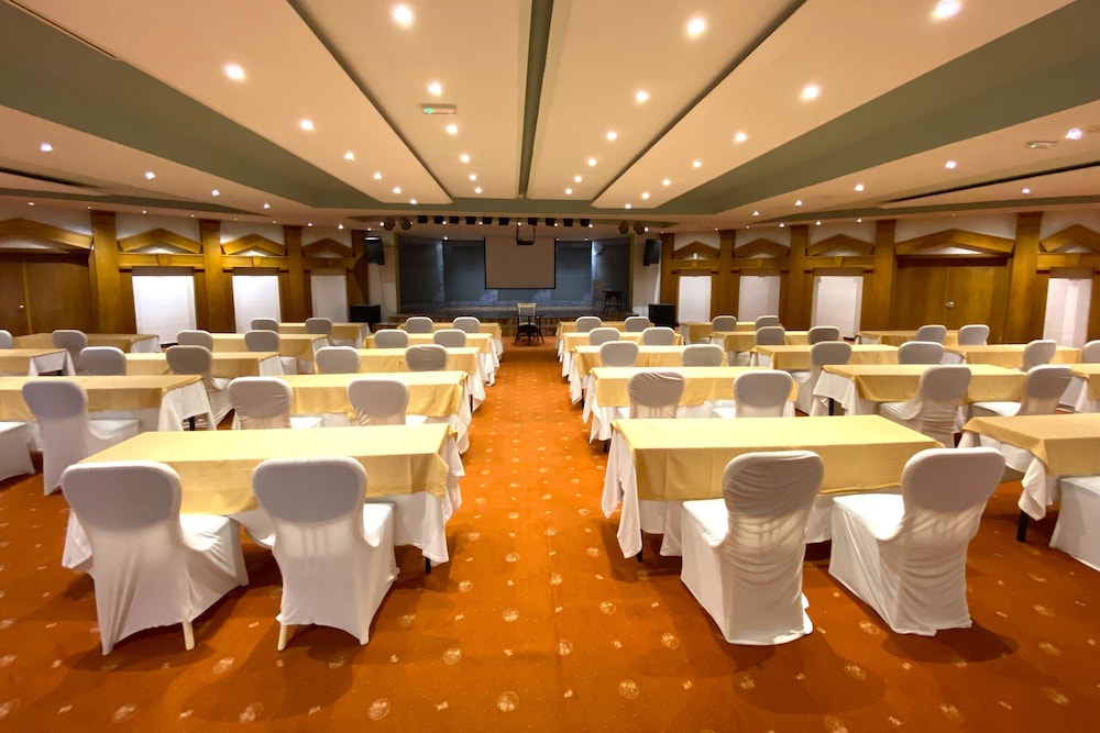 Le Jardin Resort Holiday Village