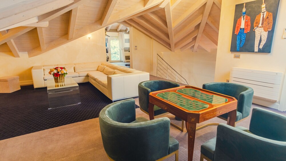 Villa Angela - Italian Homing
