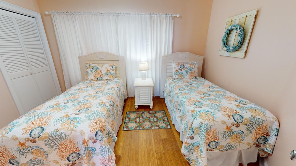 Bay View Villas 3 by Tybee Vacation Rentals