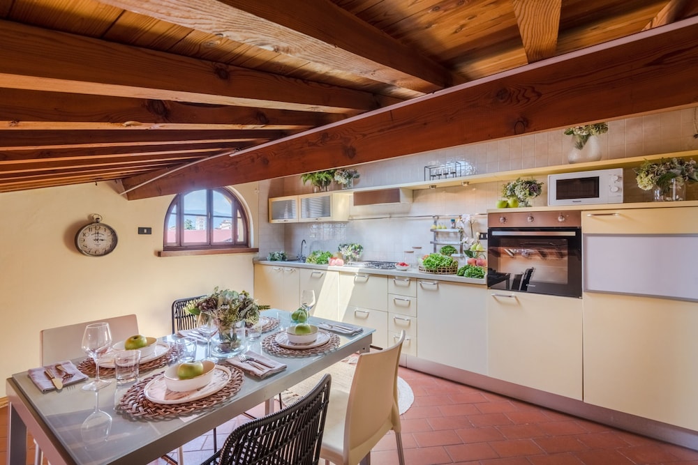 Horizon Vista Penthouse