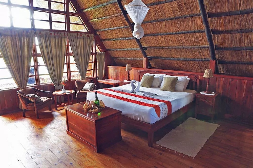 Antelope Park Safari Lodge