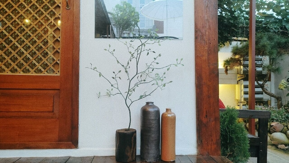 Gangneongjeon Hanok Stay