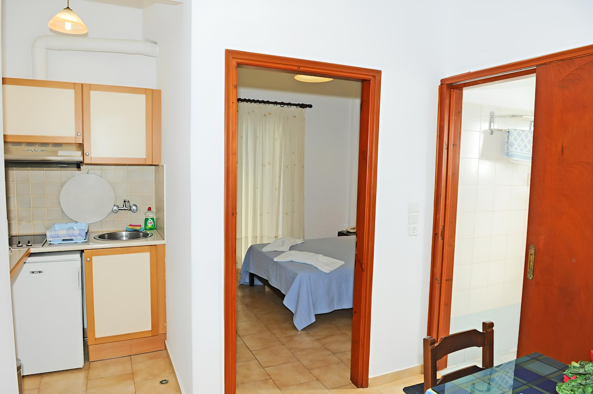 Tilemachos Rooms & Studios