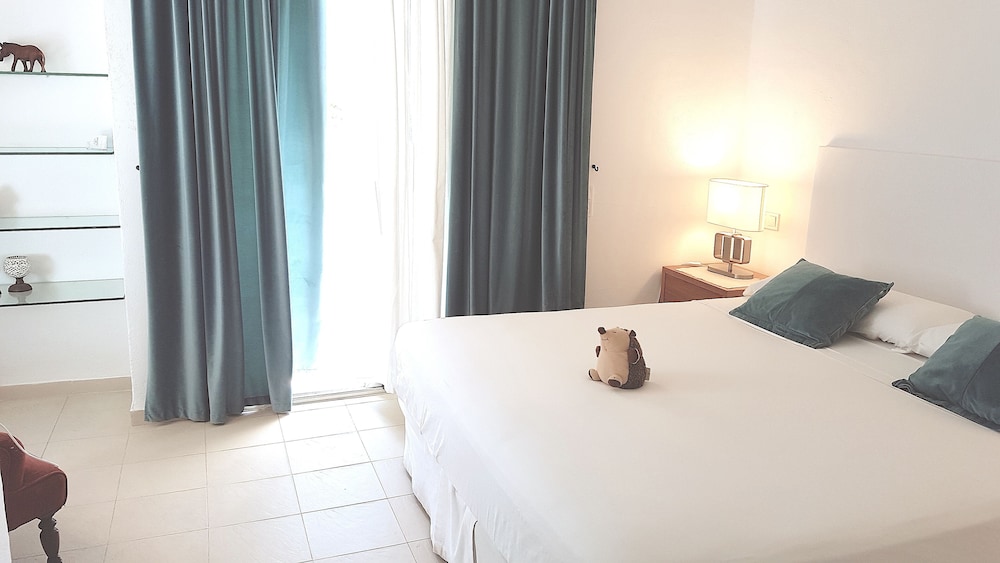 STARBAL VILLA