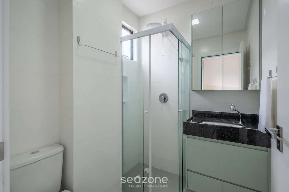2BR Apt w/ Balcony Near the sea Mts1503