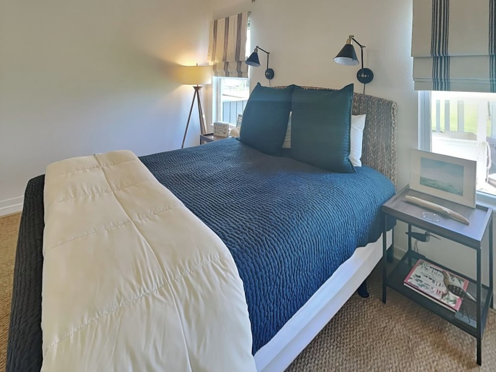 Papa's Paradise by Ryson Vacation Rentals