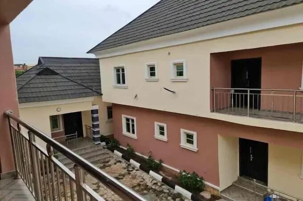 Morville Apartments