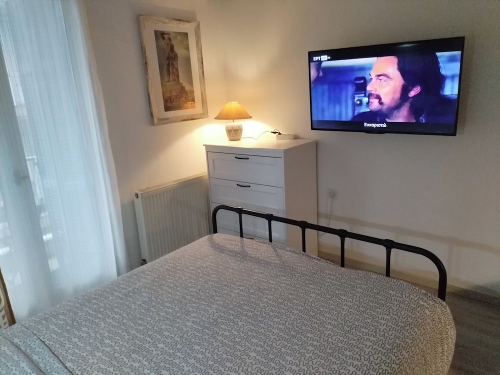 Sunny Retreat in Thessaloniki