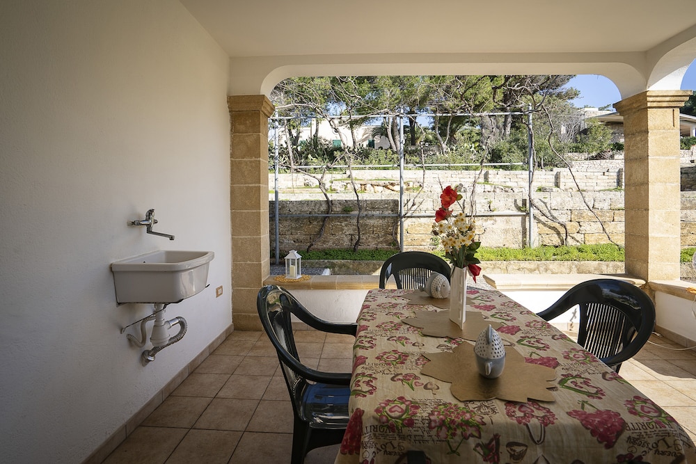 Villino Asteria With Garden Near the sea