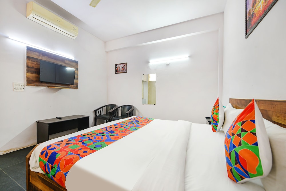 FabHotel The White Orchid