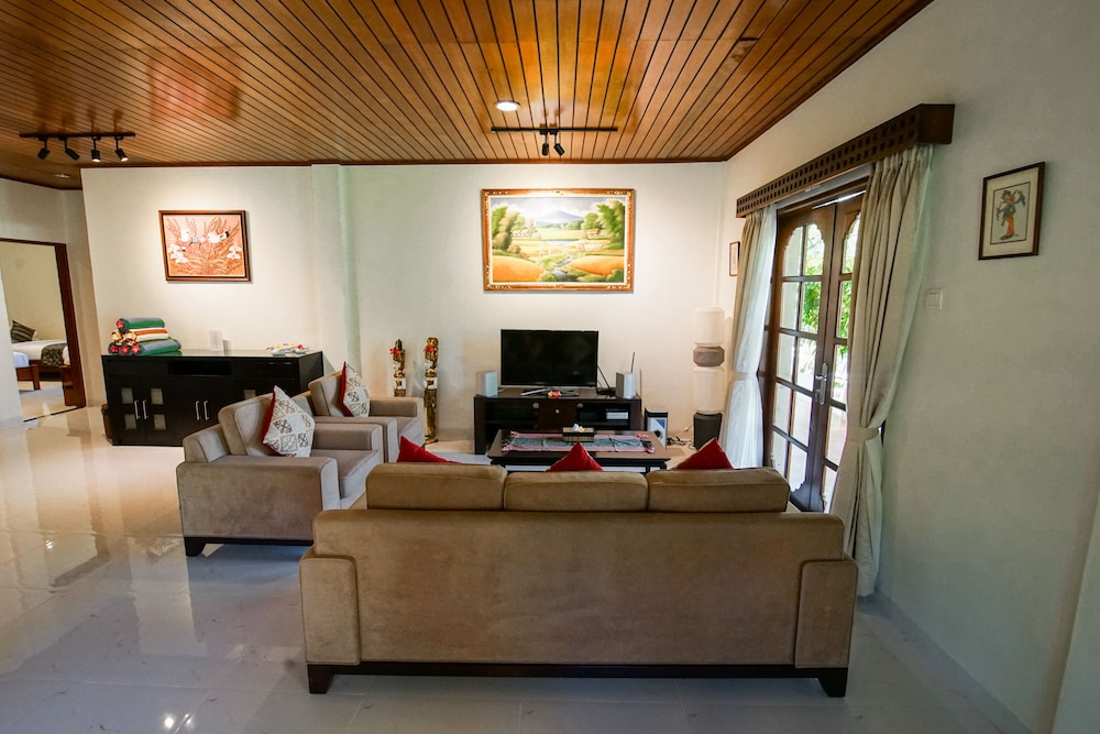 Baliana Villa Legian