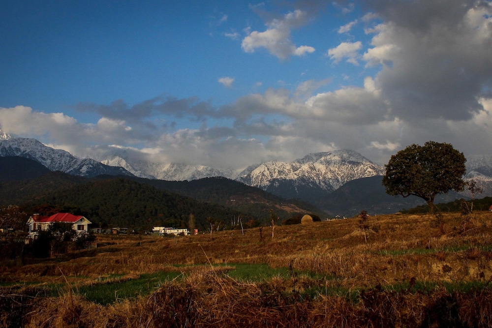 Pushpangan Menage view 4