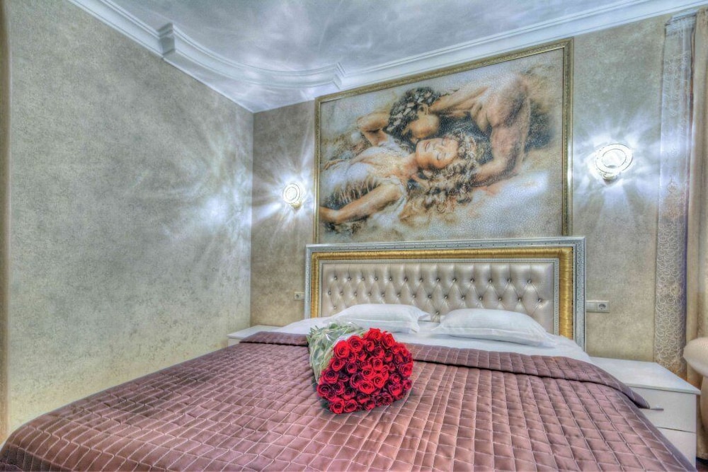 Kapriz Hotel