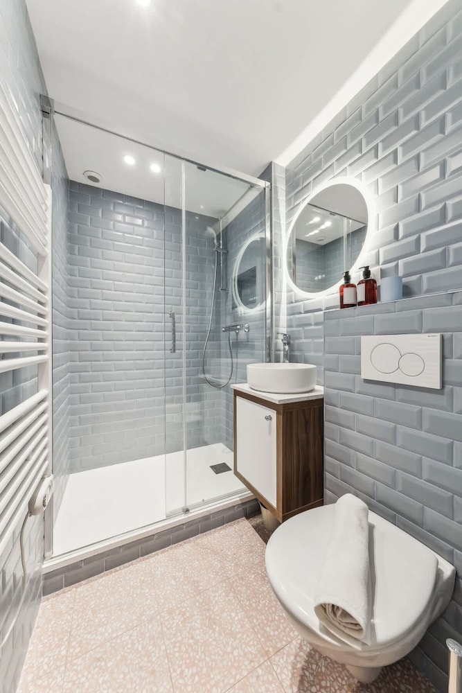 Elegant Apartment - 2 Bedroom -6people