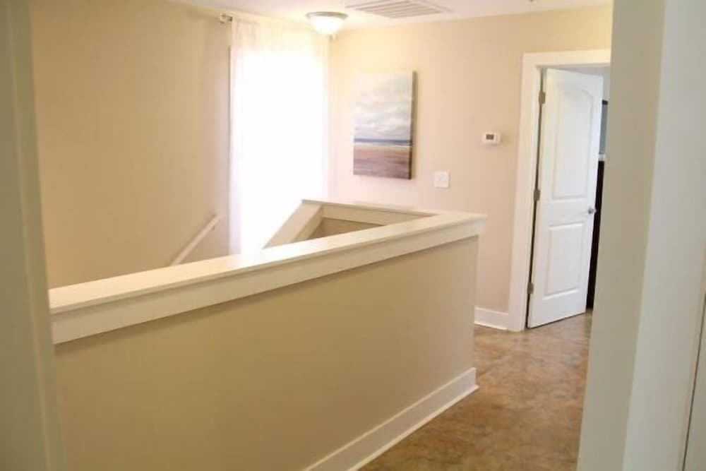 South Beach Cottages - 2701R Apartment 4