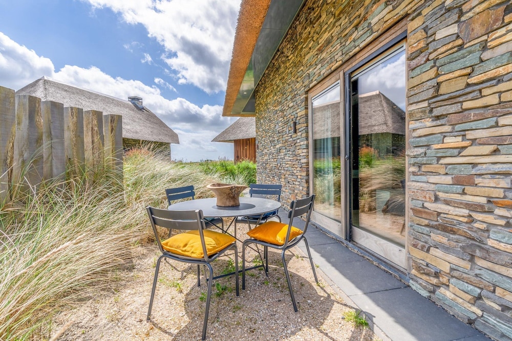 Luxurious and Sustainable 6-person Holiday Villa