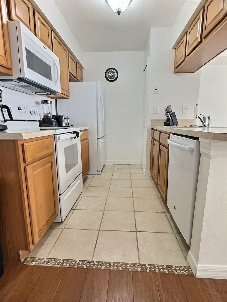 3-bedroom Apartment Minutes From Disney
