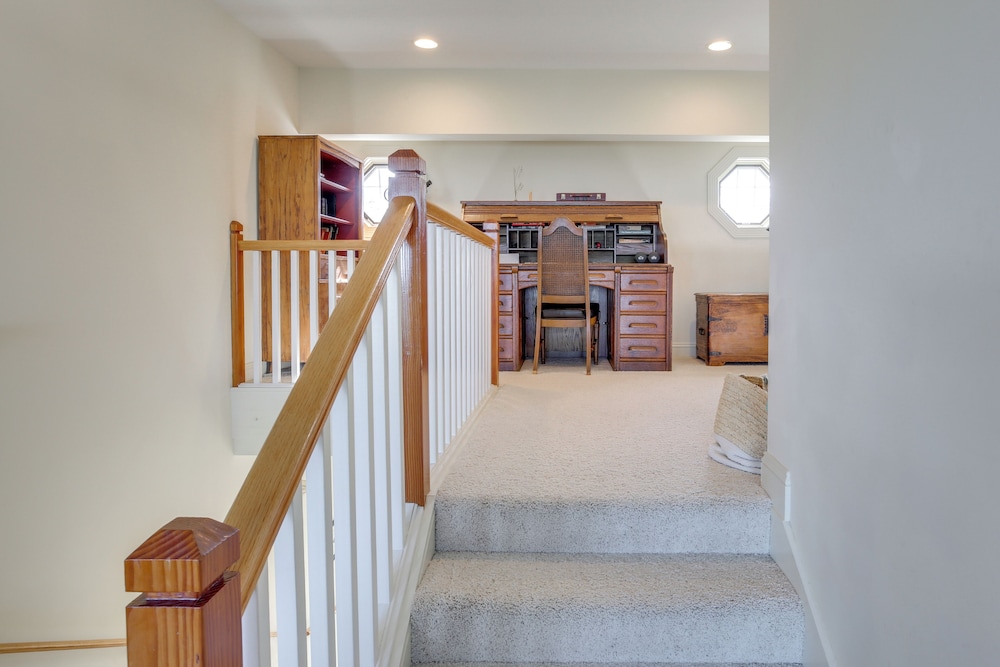 Beech Mtn Views, Next to Ski Resort: Home w/ Decks