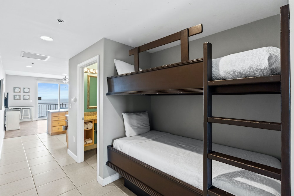 Splash Beach Resort by Panhandle Getaways