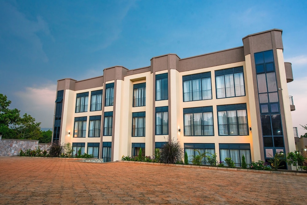 Lexor Apartments view 5