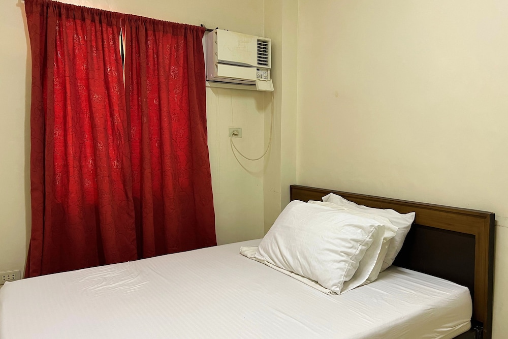 Sta Rosa Inn Iloilo powered by Cocotel