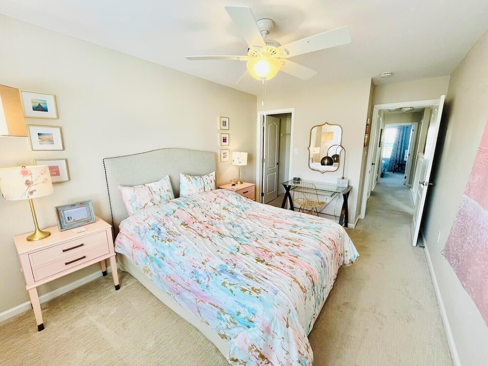 Simonton Court 20256