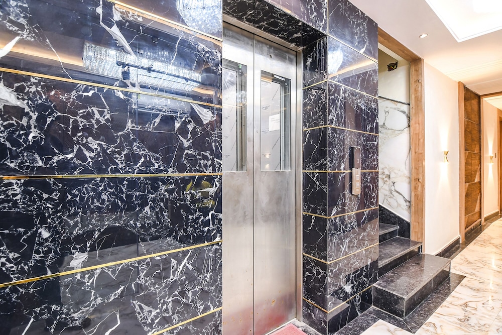 Fabhotel Prime Krishna Regency