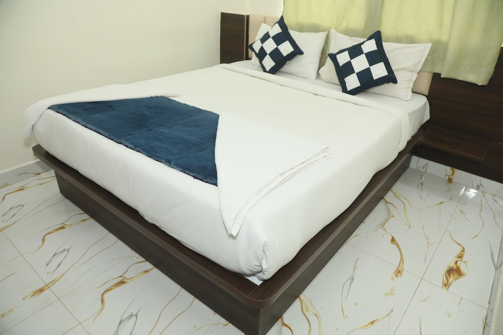 Hotel Rest O ITPL