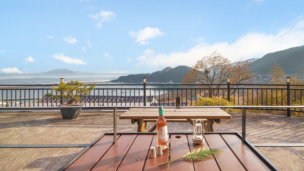 Namhae Aria Spa Pension