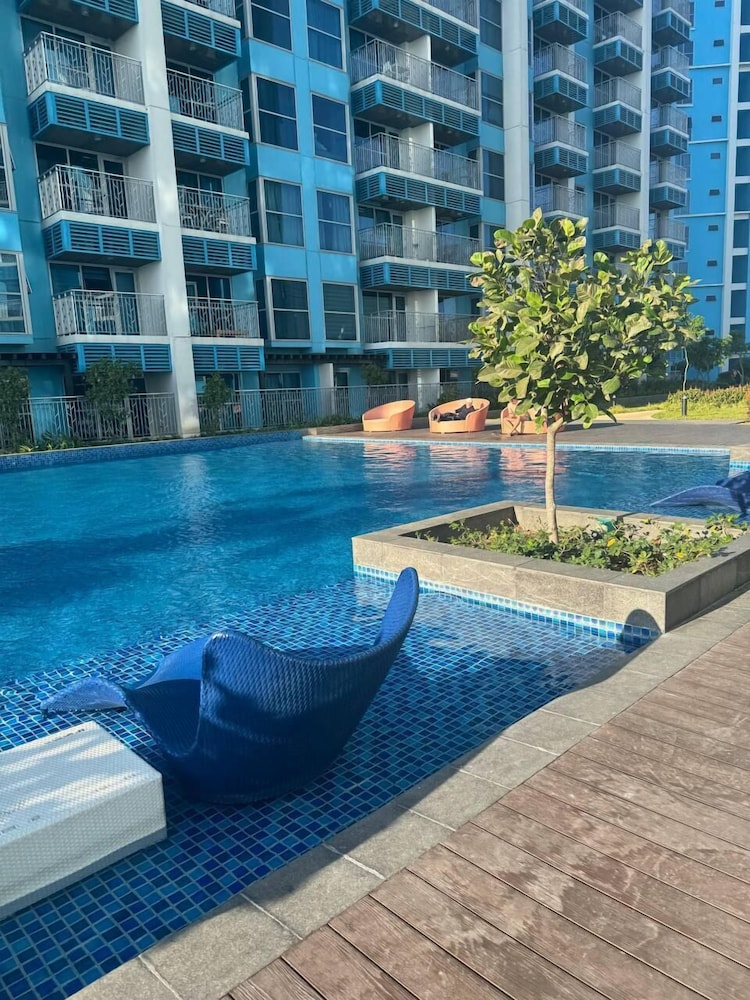 BAYSHORE RESIDENTIAL RESORT 2 PHASE 1