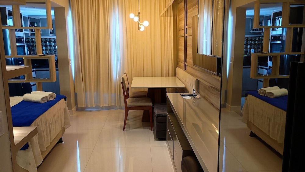 Your Stay With Comfort and Premium Location 550m From Barra Beach Eais