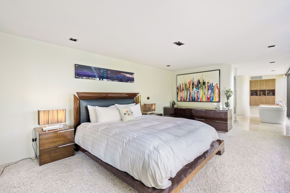 Exclusive Entire Lodge
