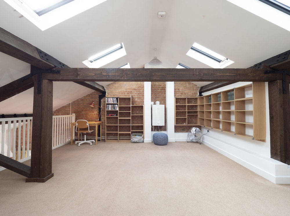 Canterbury Vacations - Holters Mill - Loft - Property Image 8