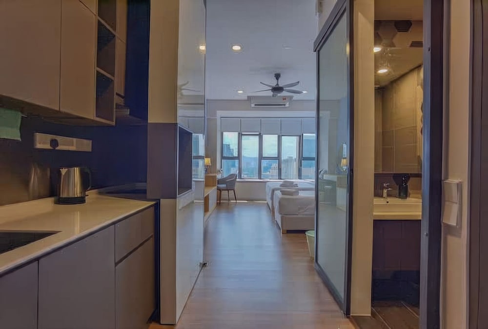 Jalan Ceylonz Suites KL