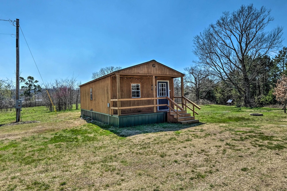 Cozy Cookson Cabin w/ Fire Pit: 1 Mi to Lake!