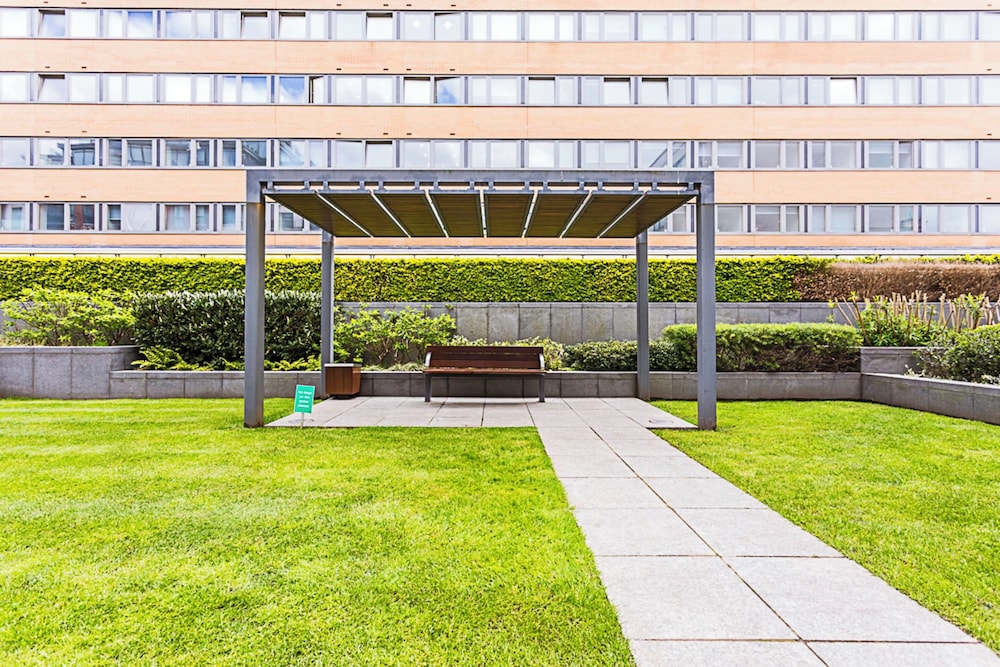 outdoor bbq area