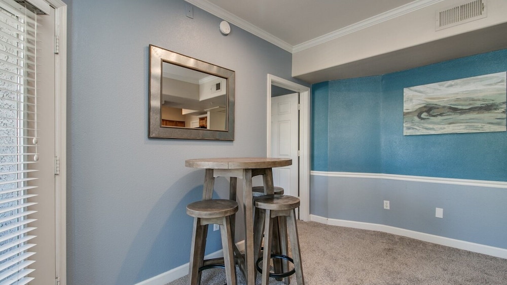 New Listing! Remodeled Condo in North Scottsdale!