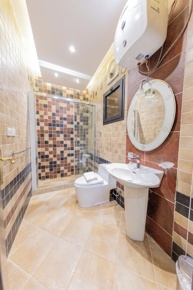 Hometel Khozama Jed