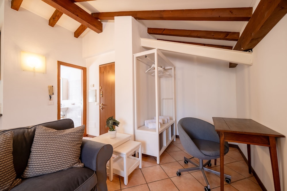 Cascine Apartments by Wonderful Italy