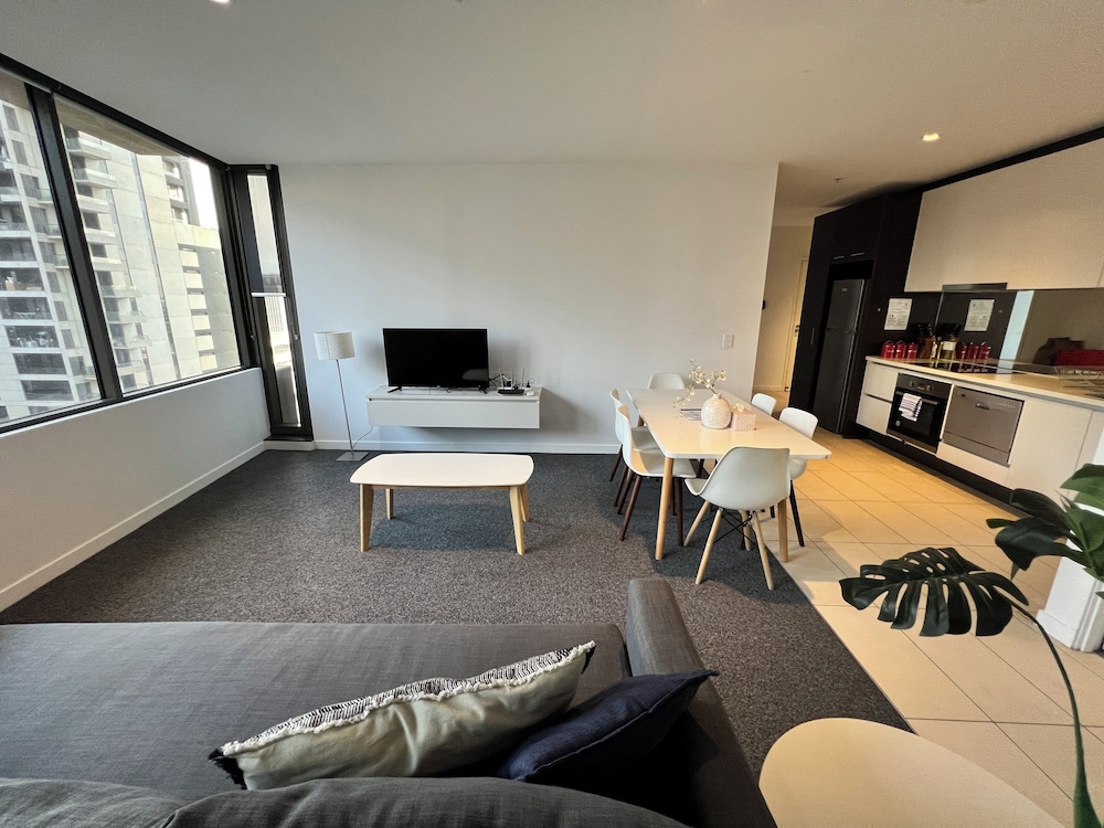 ReadySet Apartments at Upper West Side