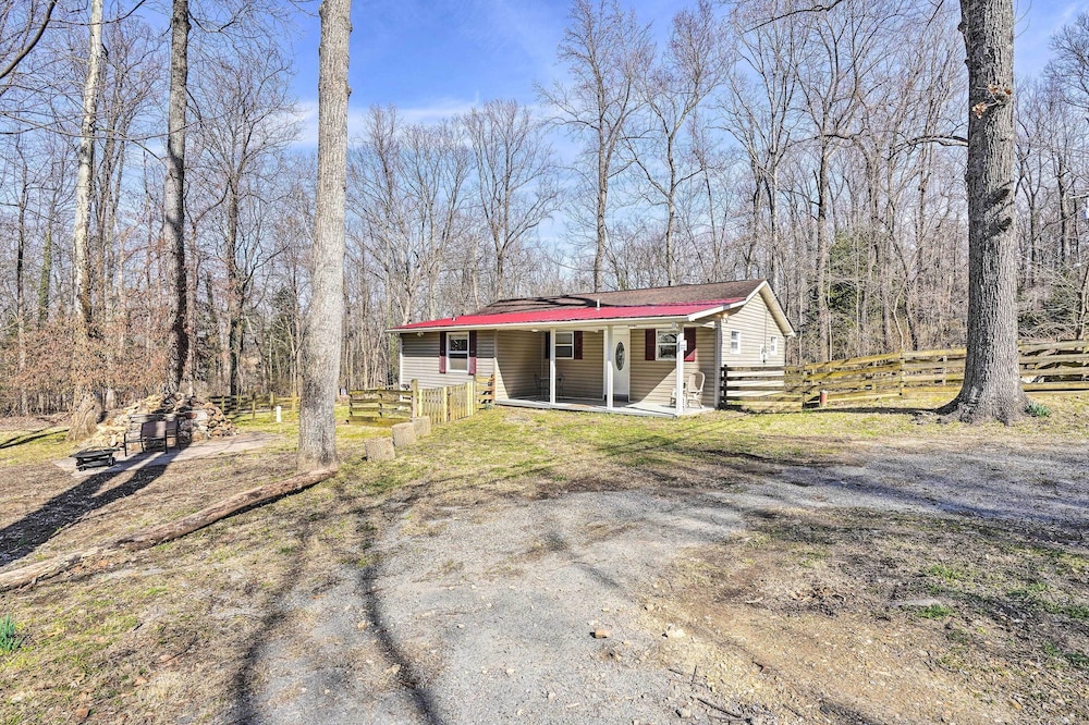 Charming Home With Yard Near Shenandoah River! - Property Image 14