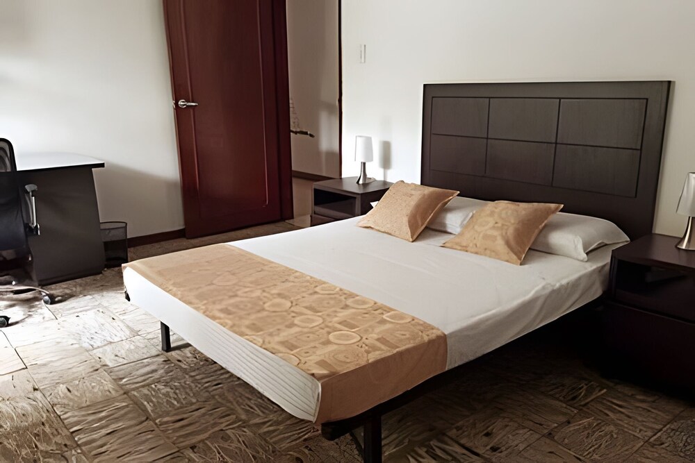 201 Apartamento Completo Rers en Versalles 3 Habitaciones - Cali Tower Suites & Lofts