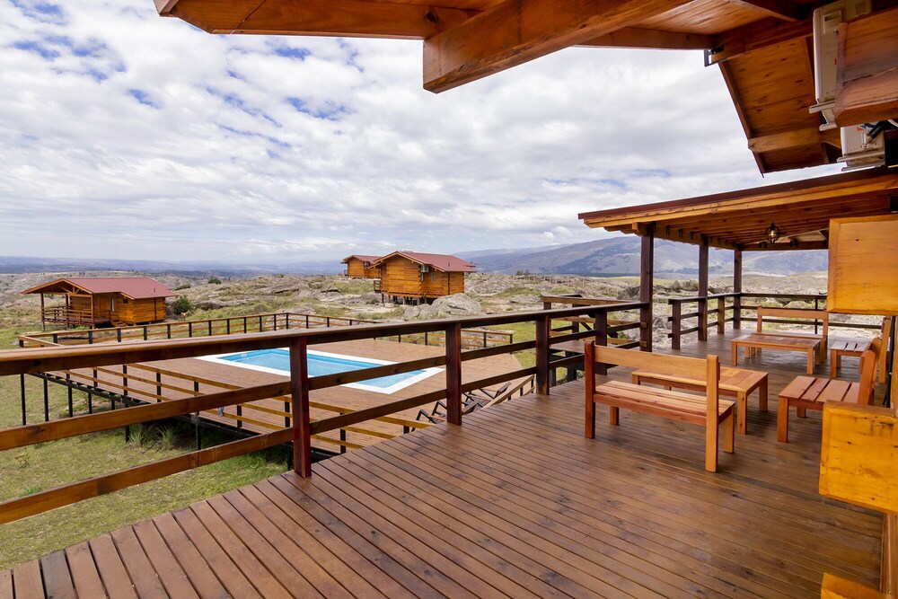 ALMA SERRANA SUITES