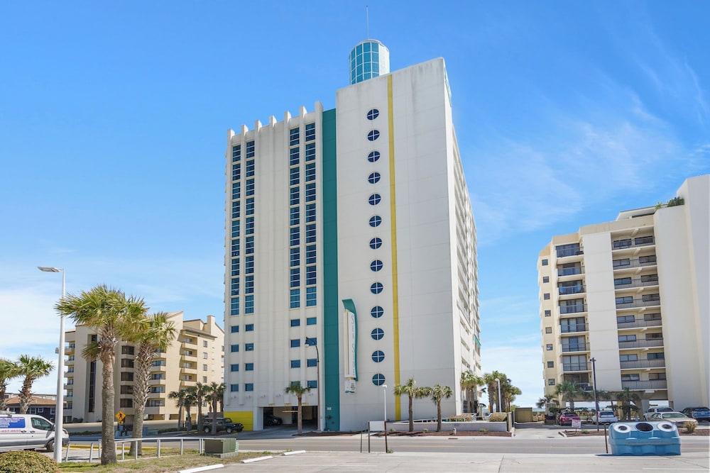Seaside Resort 1003