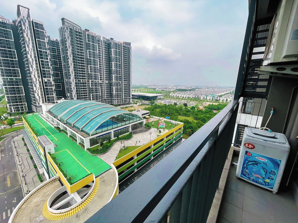 Vinhomes Ocean Park Apartment Ha Noi - 20 October Homestay