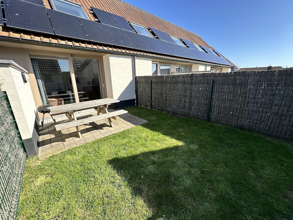 Holiday Home in Koksijde Near Sandy Beaches