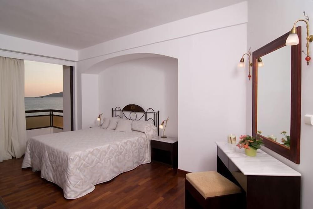 Limira Mare Hotel photo 5