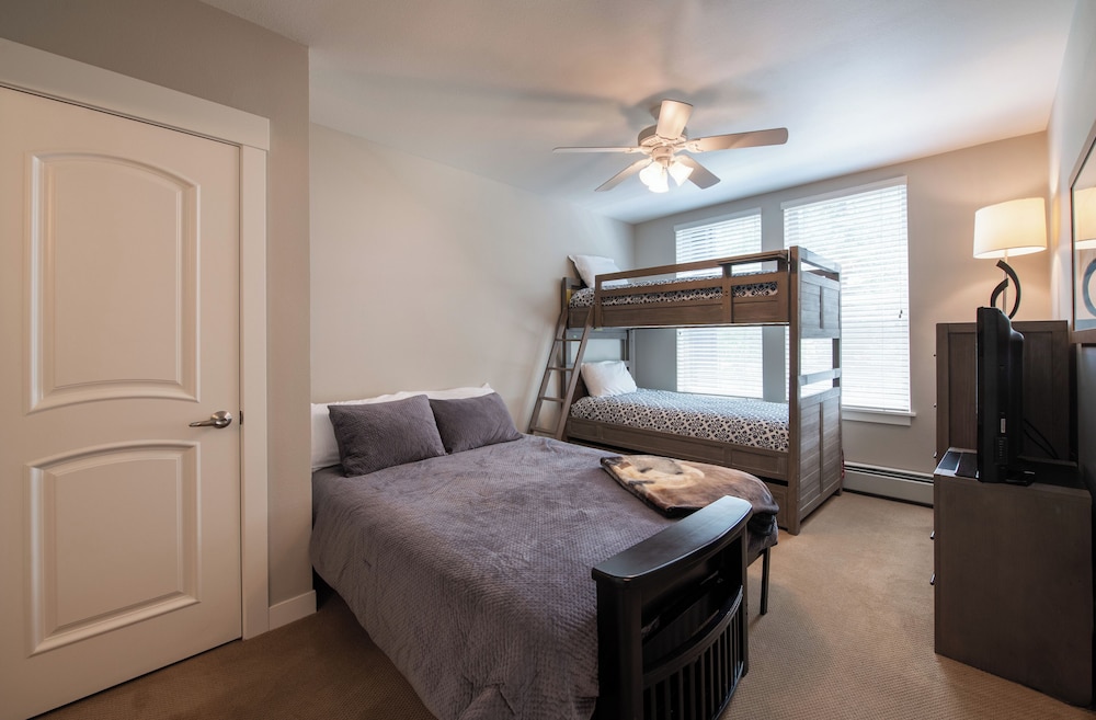 Winter Park CO - Zephyr Mountain & Fraser Crossing/Founders Pointe Condos