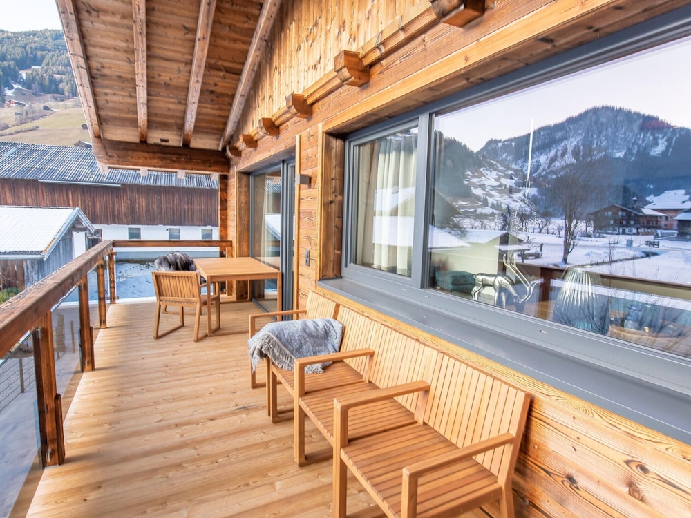 The Village - Chalet Stone House