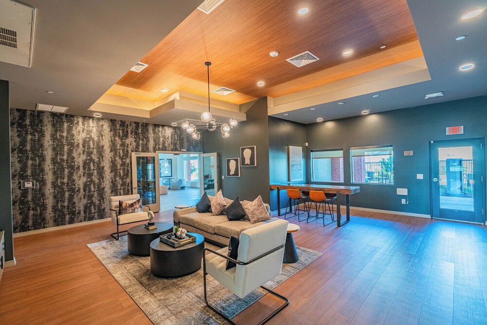 ROVE LIVING/KL - Cardinal 95